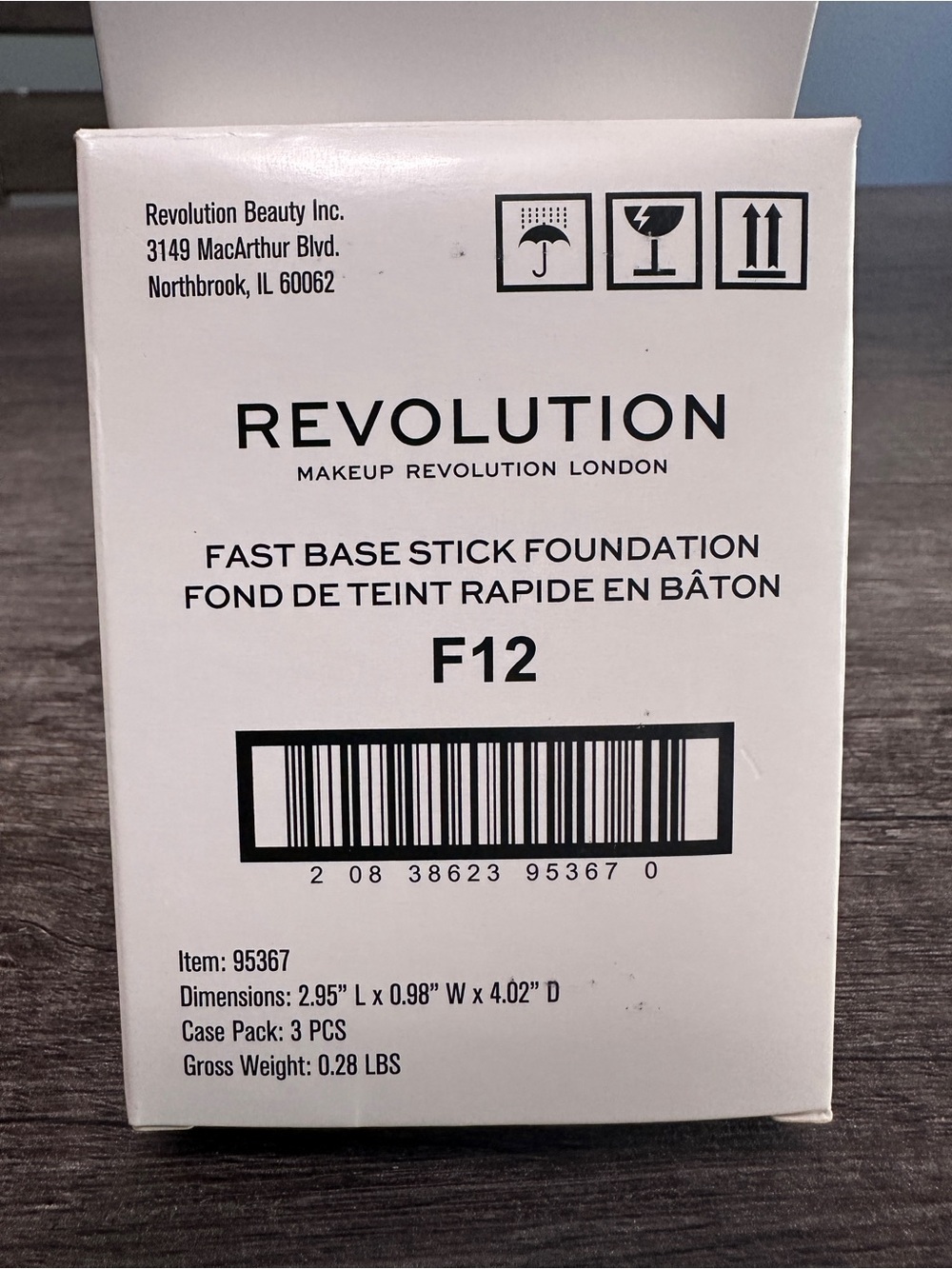 Revolution Fast Base Stick Foundation
F12 - Fast Base Stick Foundation Model